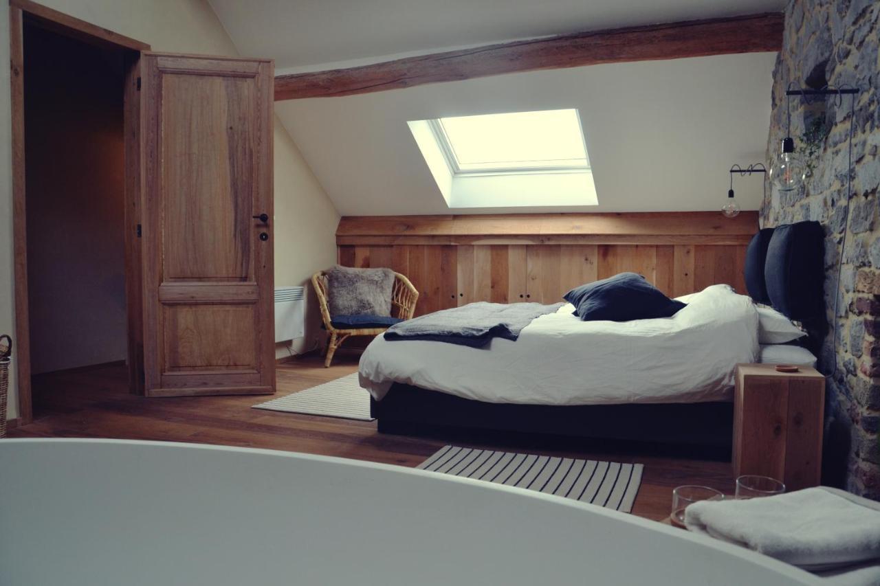La Petite Reuleau - Gites Champetre "Le Fenil" Et "La Fermette Sauna " ซิเนย์ ภายนอก รูปภาพ